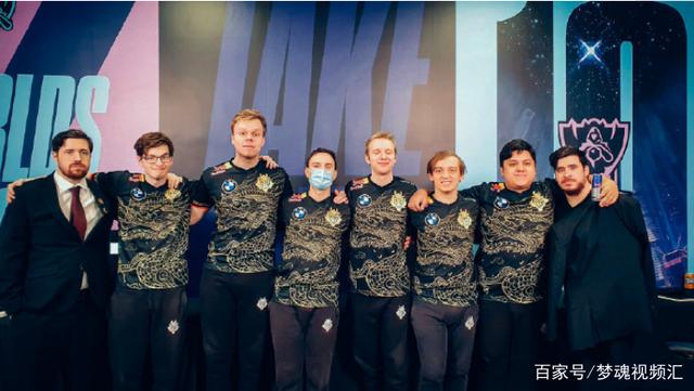 随之倾斜 随之倾斜